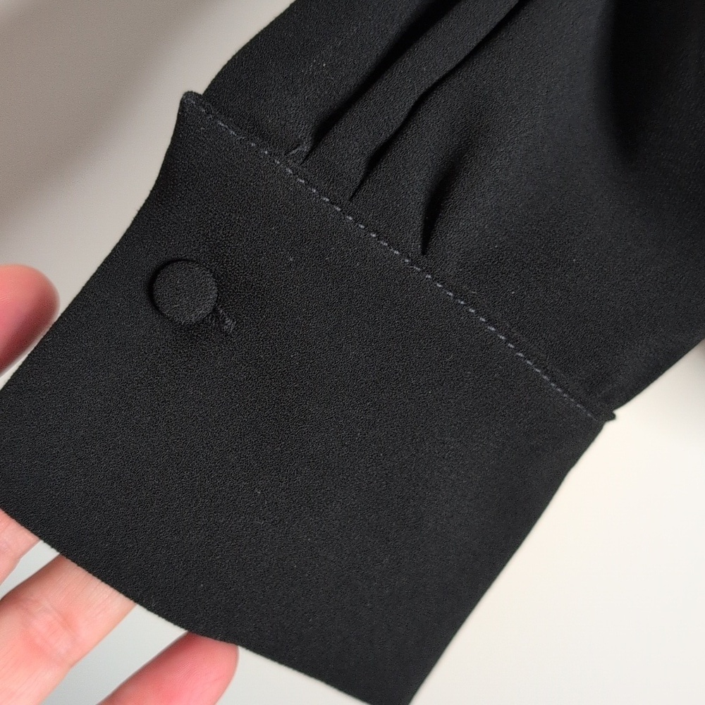 Jones New York Long Sleeve Blouse Top Black Front Button Accent Stretch 18W - Picture 7 of 11